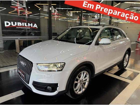 AUDI Q3 2.0 TFSI AMBIENTE QUATTRO 4P GASOLINA S TRONIC